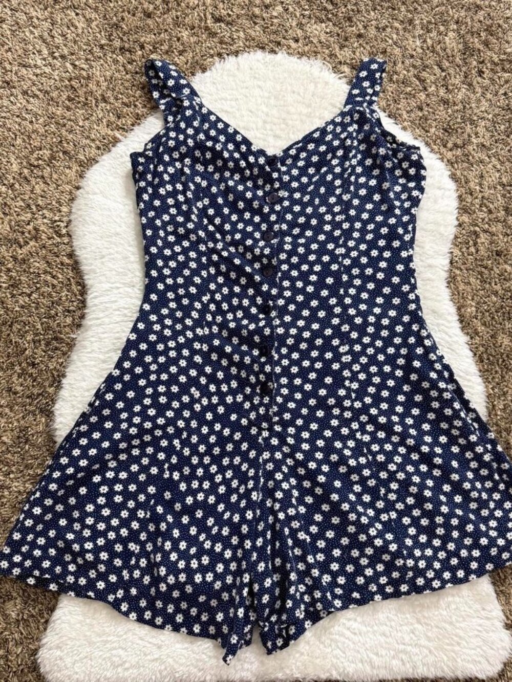 90’s cottagecore floral navy blue and white floral button down romper